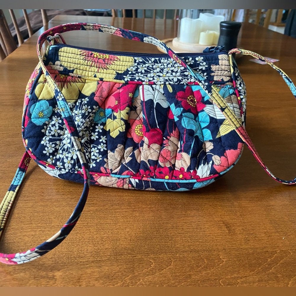 Vera Bradley crossbody bag - Picture 2 of 3
